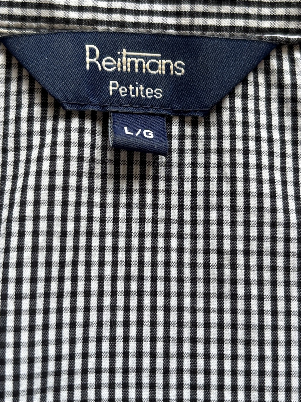 REITMANS Petites Short Sleeve Black|White Mini Plaid Blouse - Picture 6 of 7